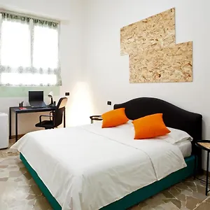 https://casa-abano-bilocale-a-500m-dalla-stazione-di-lambrate.italymilanhotels.net