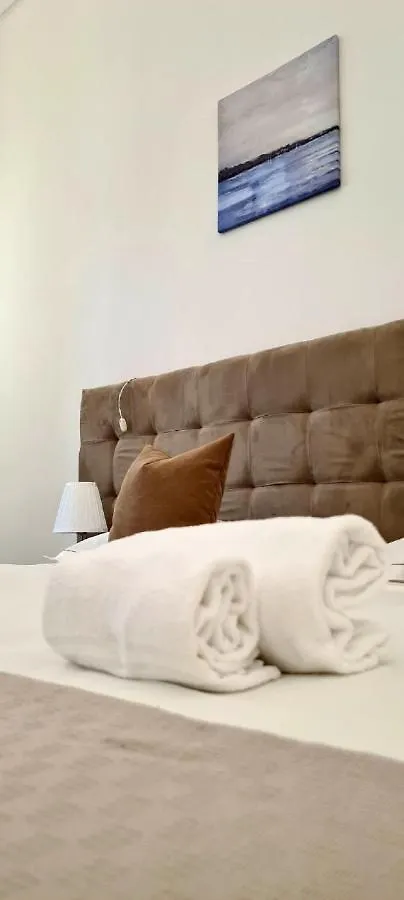 Appartamento Home De Curtis Aeroporto di Catania Fontana Rossa