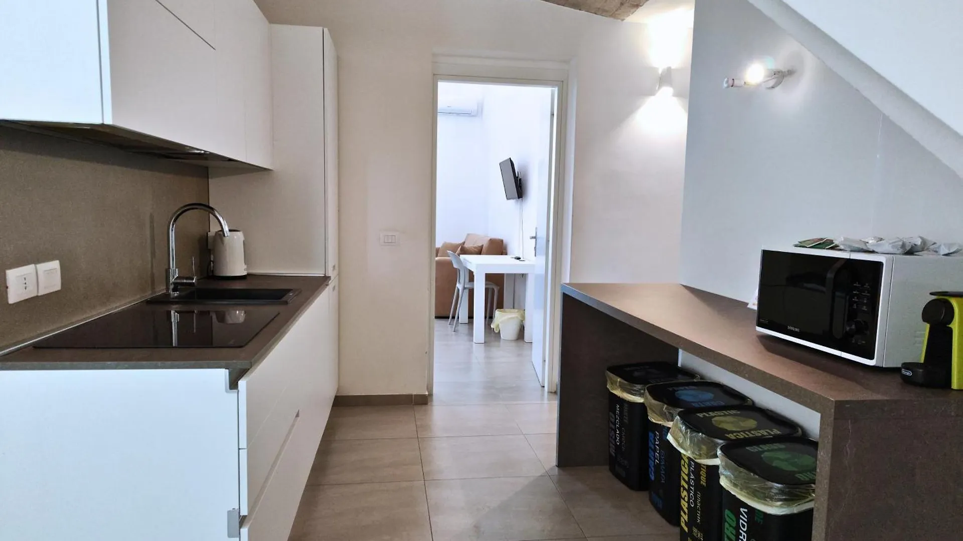 Appartamento Home De Curtis Aeroporto di Catania Fontana Rossa